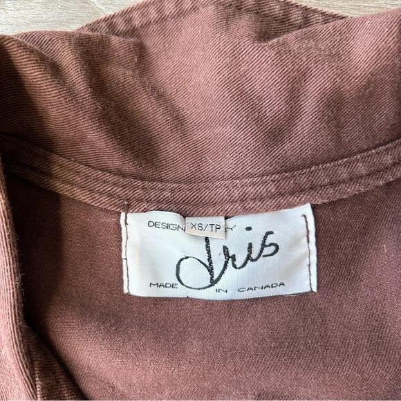 Vintage Brown Elephant Embossed Pattern Button Down Pleated Dress Made in Canada - Picture 7 of 16